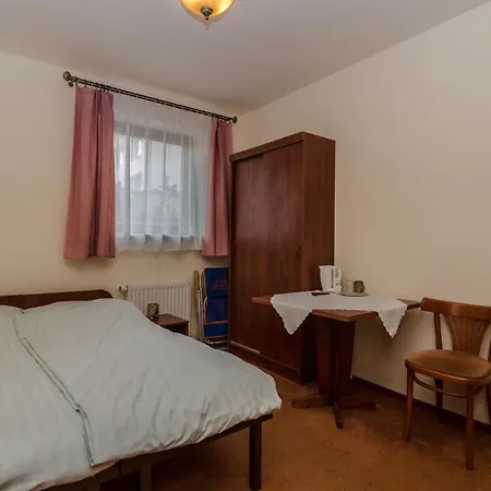 Hotel Anna And Mielno (Koszalin)