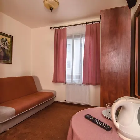 Hotel Anna And Mielno (Koszalin)