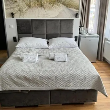 Hotel Anna And Mielno (Koszalin)