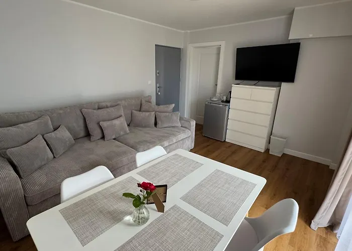 Hotel Anna And Mielno (Koszalin)