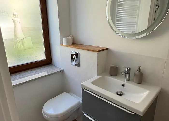 Hotel Anna And Mielno (Koszalin)